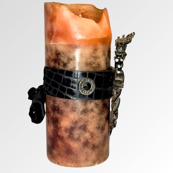 CHROME ANGELS Brown Candle with Leather and Swarovski Crystals on Chrome - Picture 5 of 16